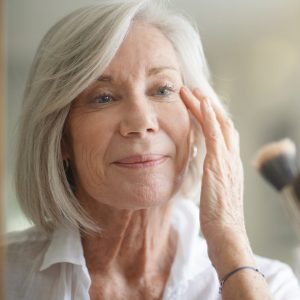הזדקנות הפנים - מתי הזרקות כבר לא יספיקו